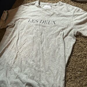 Les Deux Copenhague Men’s Gray Tee Size Large